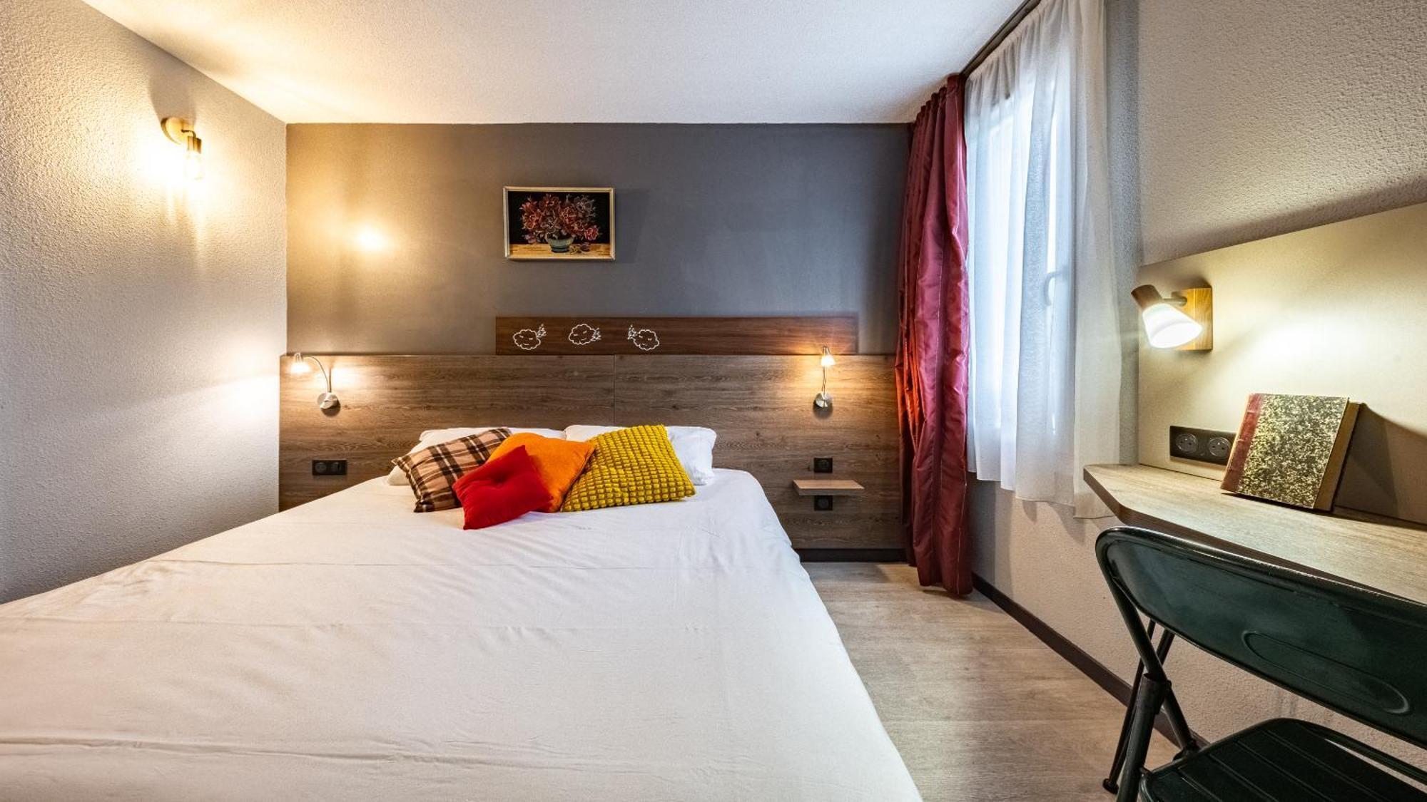 Greet Hotel Massieux Lyon Nord 外观 照片