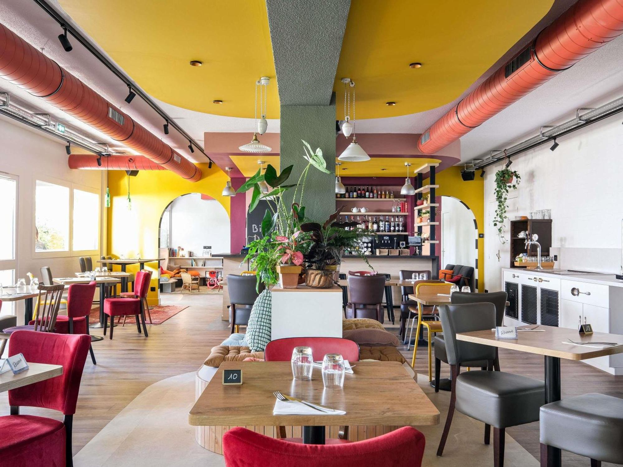 Greet Hotel Massieux Lyon Nord 外观 照片